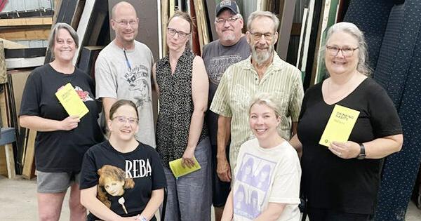 Funny farce, ‘Drinking Habits’ at Red Barn Theatre | Free News