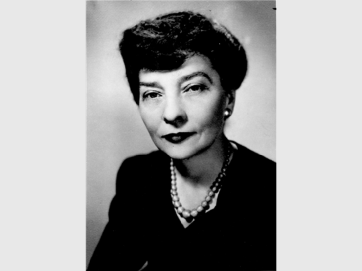 Elizebeth Smith Friedman Was the U.S. Government’s First Woman Codebreaker. She Cracked Nazi Codes, Saved 8,000 Lives and Pioneered Modern Codebreaking | Smithsonian Voices
