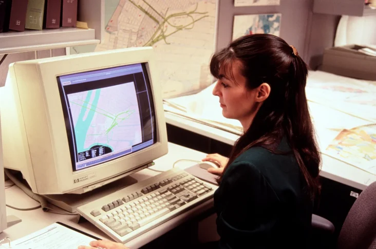 Historical Events of the 1990s: A Timeline | America, World, Culture, & Politics