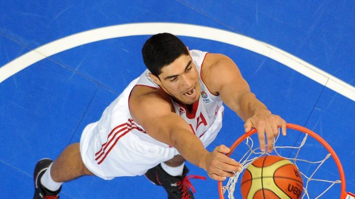 Gender ‘crossover’ puts woke sports rules to the test: Former NBA player Enes Kanter declares for upcoming WNBA Draft