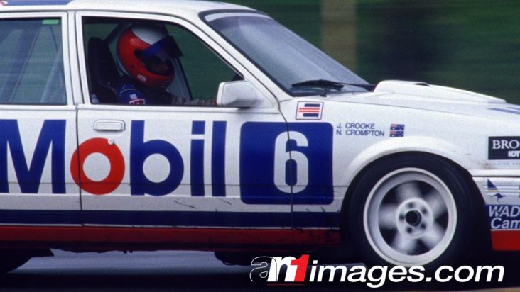 FLASHBACK: NEIL CROMPTON’S TOURING CAR DEBUT