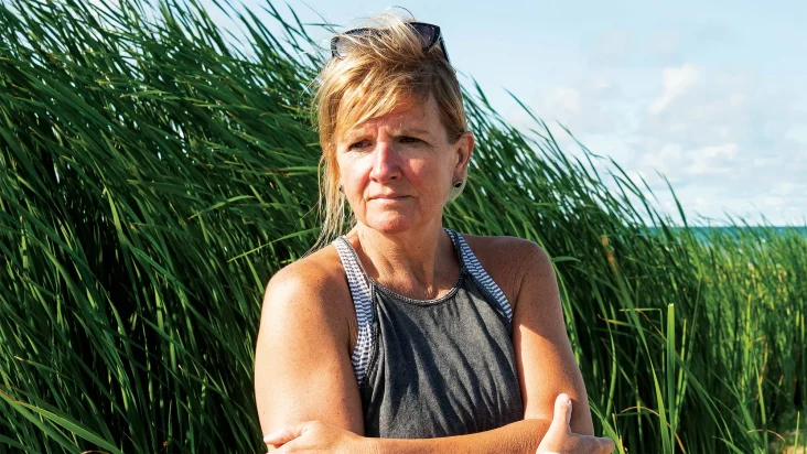 Vacationing Mom Misses Alexa – The Onion