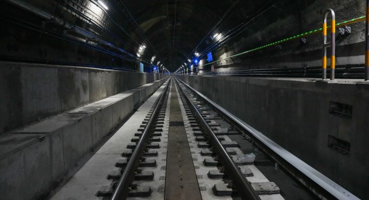 Amtrak wraps first part of East River tunnel rehab, MTA says work strained LIRR service