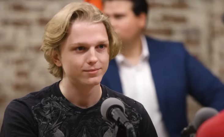 How a former Trump supporter became YouTube’s viral ‘woke teen’