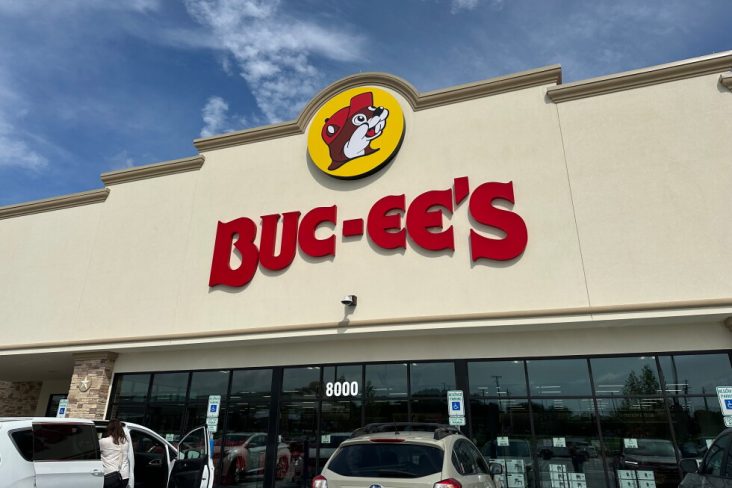Ohio rallies around Beaver’s Mini Mart in logo fight with Buc-ee’s